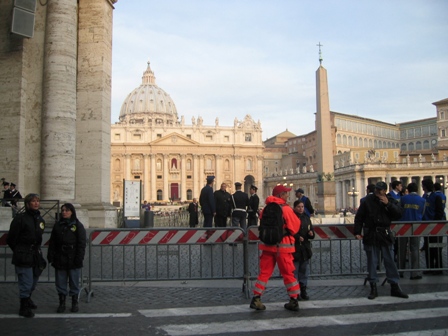 Vaticano, 2005. Expectación